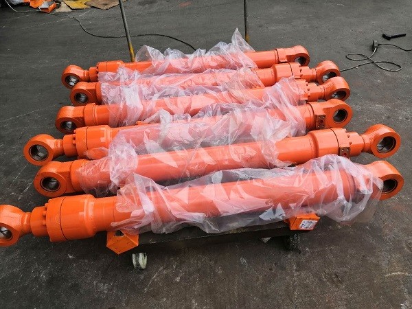 Buy tie rod hydraulic cylinder and weld hydraulic cylinder customize hydraulic cylinder arm boom bucket excavator spare part at wholesale prices