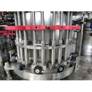 500ml 12000B/H Carbonated Drinks Filling Machine Touch Screen Operation