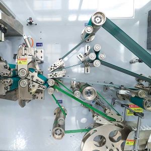 Full Automatic Baby Diaper Making Machine Automatic System with Professional