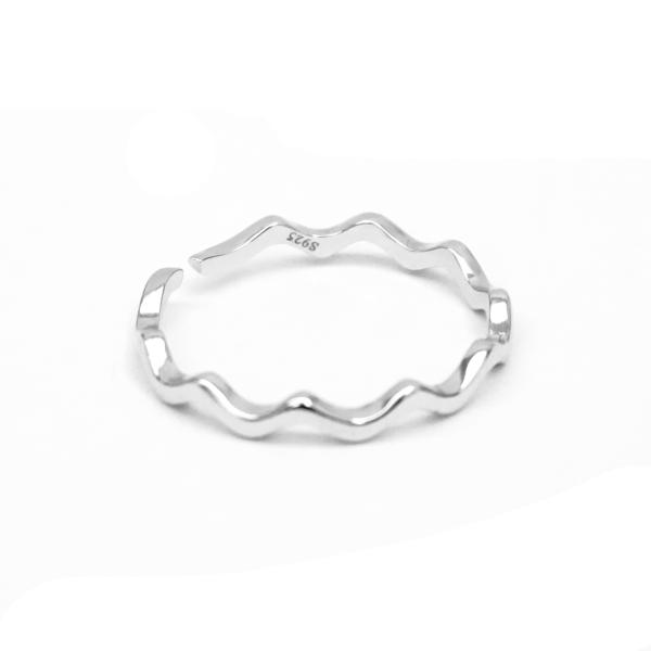 Buy OEM New Jewellery Design Sterling Silver Cubic Zirconia Solitaire Ring at wholesale prices