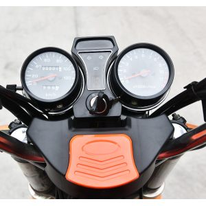 200 CC Motor Tricycle Lifan 200CC Engine with 5.00-12 Blue Tyre