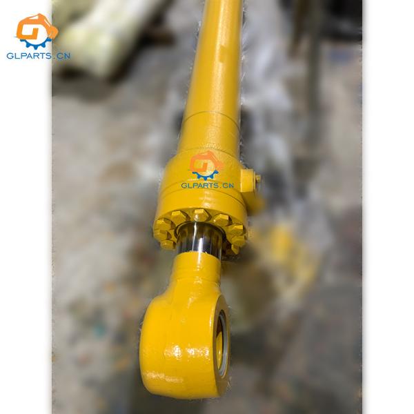 Buy VOE14521660 14521660 14501281 14535416 Dipper Arm Cylinder for Volvo EC360B EC330B Excavator at wholesale prices