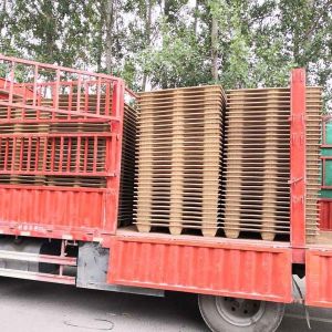Recycling Furniture Scrap Pressed Wood Pallet Machine