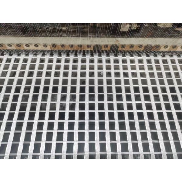 Flexibility High Molecular Weight Polyester Biaxial Geogrid Railway Base