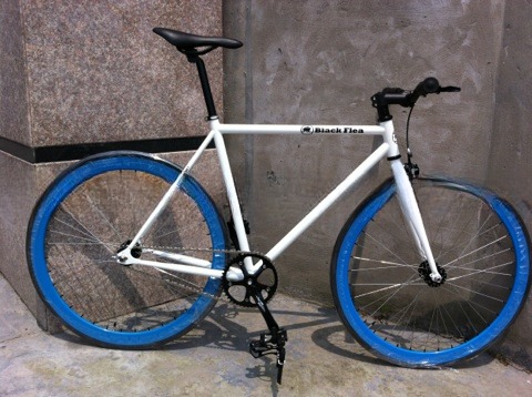 Color 700C Green Single Speed Fixie Gear Bike with Neon Nights Glow-in-the-Dark Paint