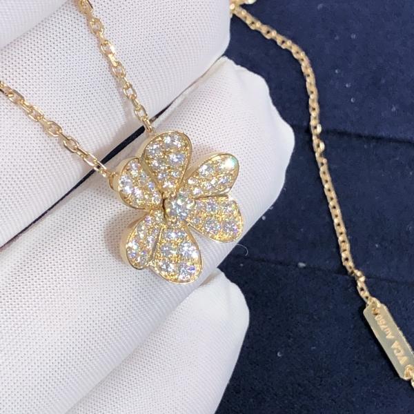 Fantastic Van Cleef & Arpels 18k Gold Frivole Pendant Mini Model Vs Natural Diamonds