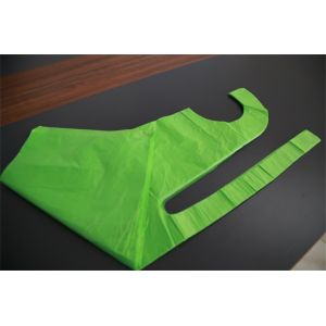Flat Packed Disposable Polythene Aprons Smooth Surface Multi Colored Available