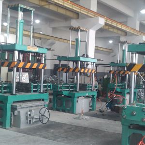 Aluminum Wheel Hub Aluminium Casting Machine , Low Pressure Casting Machine