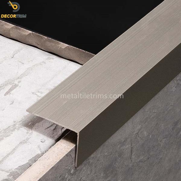 Buy Edge Aluminium L Trim For Tile Nose Trim Tile Trim For Floor Corner Bead at wholesale prices