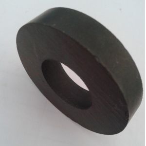 China D100X70X20mm Ferrite Permanent Ring Industrial Field Hard Ferrite Magnets on sale