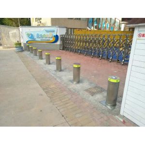 Vertical Lift Rising Metal Bollard Barrier For Gate