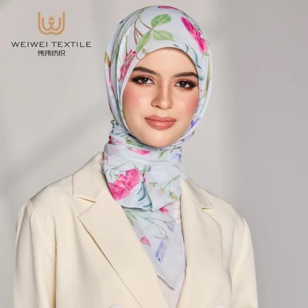 Wholesale Custom Cotton Voile Square Print Traditional Scarf Shawl Big Size 45/50/55 Inch Square Hijab for Muslims
