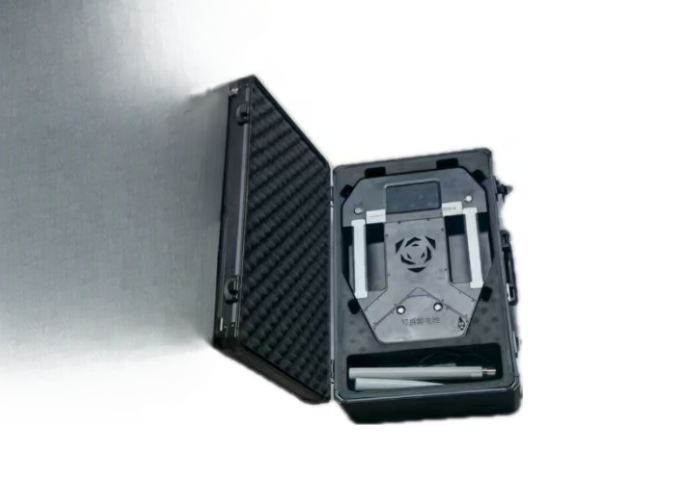 3km Range Backpack Drone Jammer 300MHz-6000MHz Detection High Precision