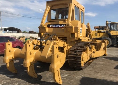 Buy Used CAT D7G Caterpillar Bulldozer at wholesale prices