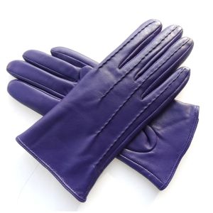 Classical leather gloves genuine in China