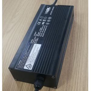 12V 20A Waterproof Battery Charger IP66 max 14.4V 14.6V CE