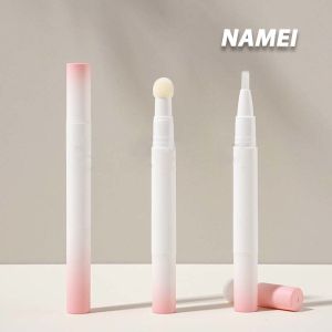 China Smudge Proof Plastic Pencil Lipstick Packaging With Applicator on sale
