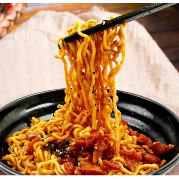 Korean Instant Noodles With Hot Chicken Flavor OEM Korean Chicken Noodles