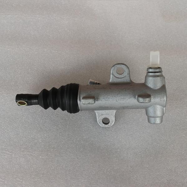 2424254 1800442 SCANIA Truck Parts Clutch Master Cylinder for P450 After Service Online