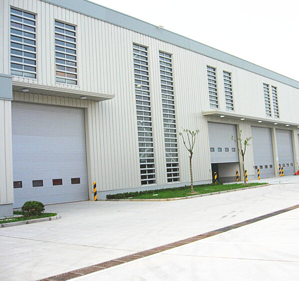 Speed 1.0m/s Exterior Security Industrial Sectional Doors Rolling Back Model