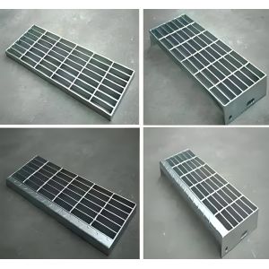 China Galvanized Steel Grating 30x100mm Mesh 3mm Thickness Welded on sale