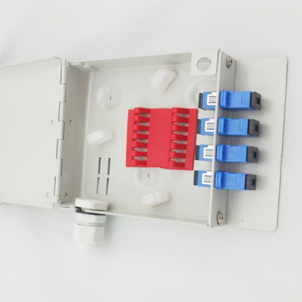 FONGKO 4 Cores Outdoor Terminal Box Fiber FTTH Din Rail Mounted Fiber Terminatio