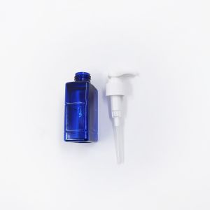 Bule Plastic Cosmetic Bottles With White Lotion Pump 180ml