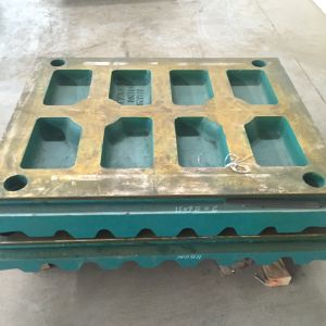 Crusher High Manganese Steel Casting Fixed and Movable Jaw Plate in All Over the
