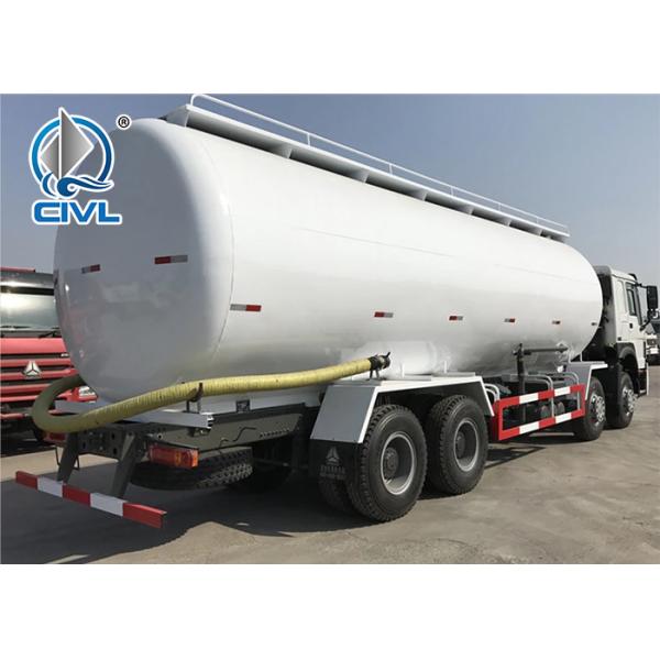 Buy Sinotruk Howo 8X4 Tanker Truck / Bulk Cement Truck 371hp 10 Wheels Lhd 30cbm ZZ5257s4641w at wholesale prices