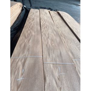 Thick 0.50MM Red Oak Wood Veneer Crown Cut Door A Grade For Interior Decoration