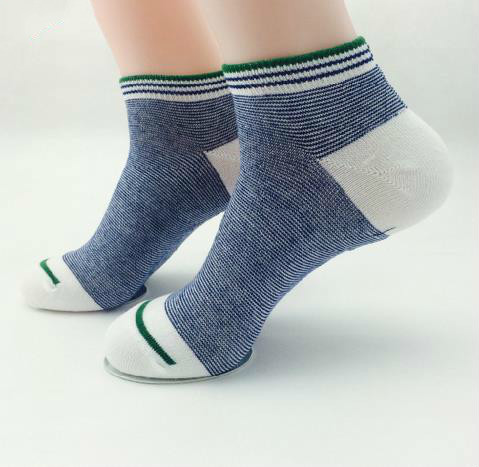 Buy Custom logo, design single-Cylinder Men Boat Socks at wholesale prices