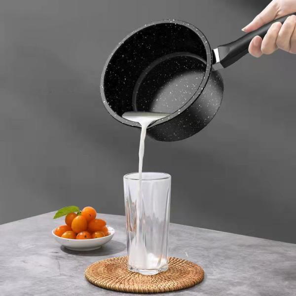 Wholesale 16cm Non Stick Granite Maifan Stone Classic Kitchen Soup Pot Black Milk Pot Sauce Pan With Glass Lid