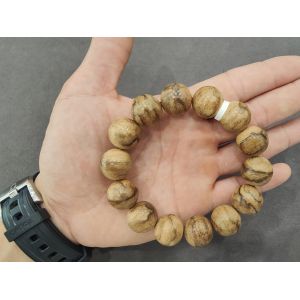 Acceptable Printing Agarwood Bracelet with Smooth Texture and Diamond Gemstone