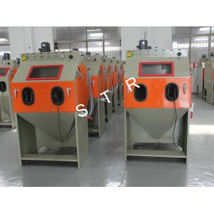 Industrial Media Blasting Equipment Dustless Burrs Residue Removing Support