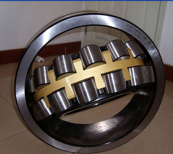 Machinery 23026M Spherical Roller Bearing , C3 bearing for crusher grinding mill