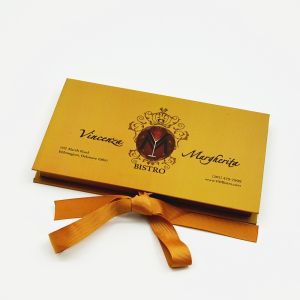 custom luxury packaging box for credit card and member card packaging