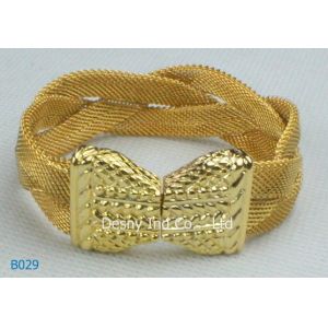 Quality Fashion OEM /ODM metal bangles with gold plated for sale