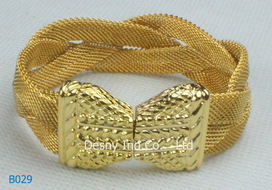 Fashion OEM /ODM metal bangles with gold plated