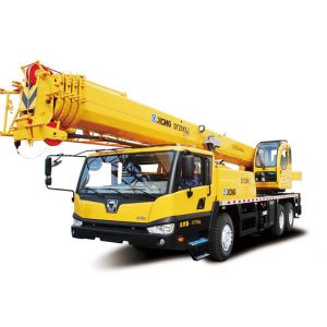 Quality Load Sensing Mobile Truck Mounted Lift With Retractable Boom , 25 Ton for sale