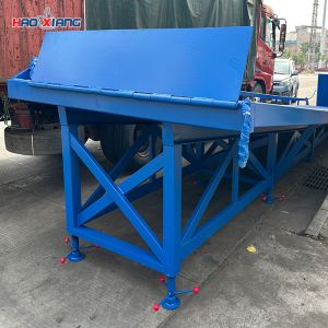 10T-20T Mobile Loading Dock Mobile Yard Ramp With Anti Slip Diamond Panel