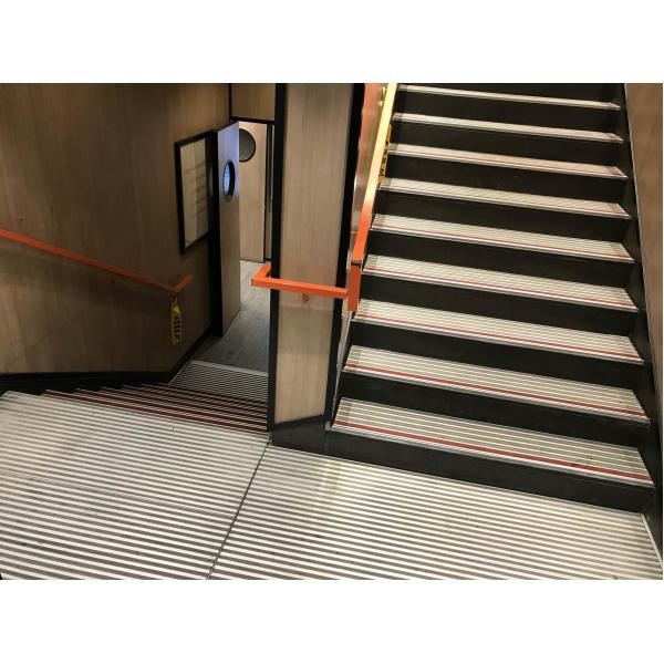 Buy Double Wiper Black 12mm Entrance Matting Carpet Open Structure at wholesale prices