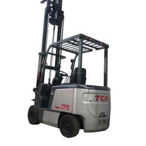 Quality TCM 25 4.5m 2.5ton Used Forklift 2012 Used Machine for Great Performance for sale