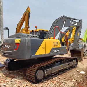 VOLVO EC480 Excavator with Better Performance and Original Hydraulic Cylinder