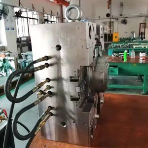 LKM Synventive Hot Runner PP Plastic Injection Moulding