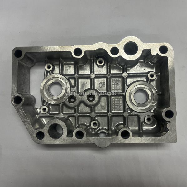 Engine Oil Cooler Housing R123471 for Tractor Parts