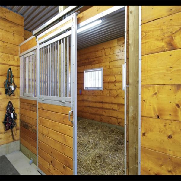 Bamboo Hot Dipped Galvanized Steel Portable Horse Stalls Powder Coating