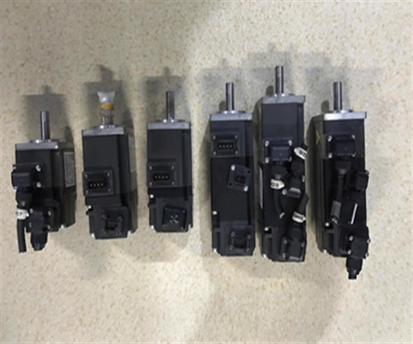 Buy 0.2kW Rated Output Industrial Servo Motor with 3 Phase Design and 1.5 AMP Current at wholesale prices