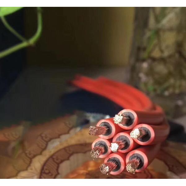 Low Toxicity TUV Solar Cable 2.5mm High Current Carrying Capacity XLPE Dual Insulation