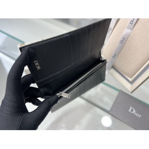 Embossed Vertical CD Christian Dior Mens Wallet Diamond Zippered