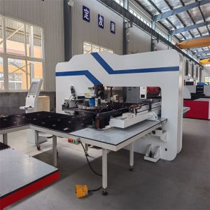 Stainless Steel Turret Punch Press Stamping Hole Cnc Turret Punching Machine